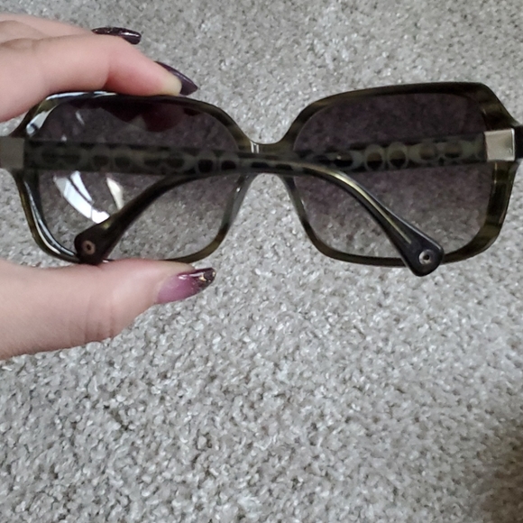 Coach Sunglasses - Picture 2 of 6